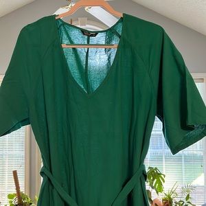 Shein curves green woman’s dress size 1XL